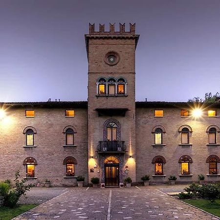 Hotel Castello Modena Luaran gambar